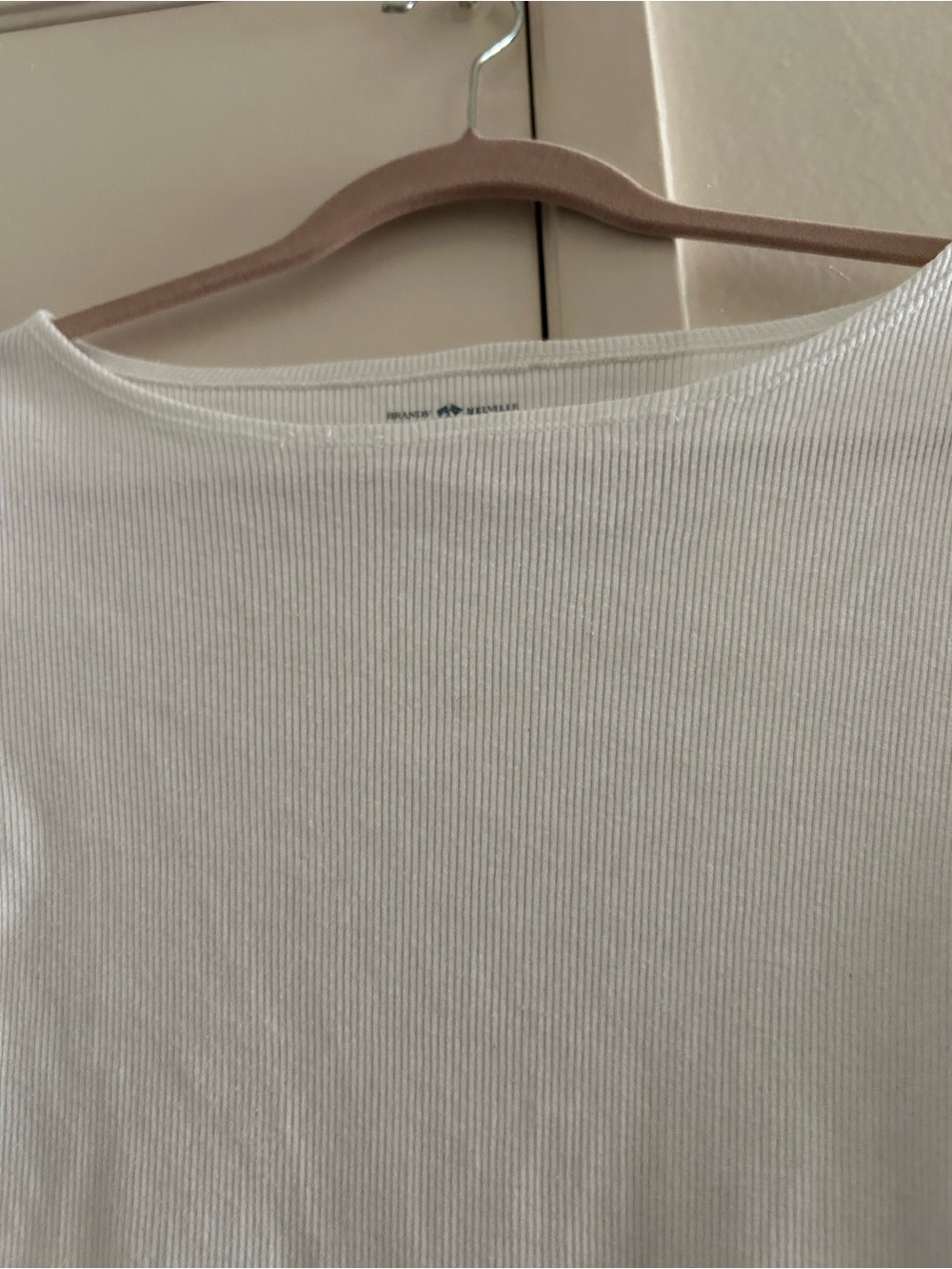Brandy Melville Ribbed Crewneck Top - White with Pink Trim - Picture 4 of 6